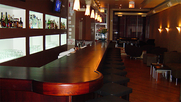 M Lounge Bar